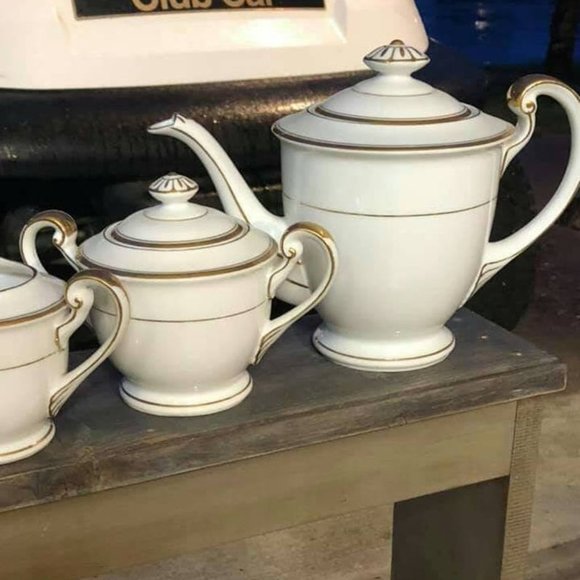 Beautiful China Kutani HandPainted 15Piece Tea Set - Picture 3 of 3